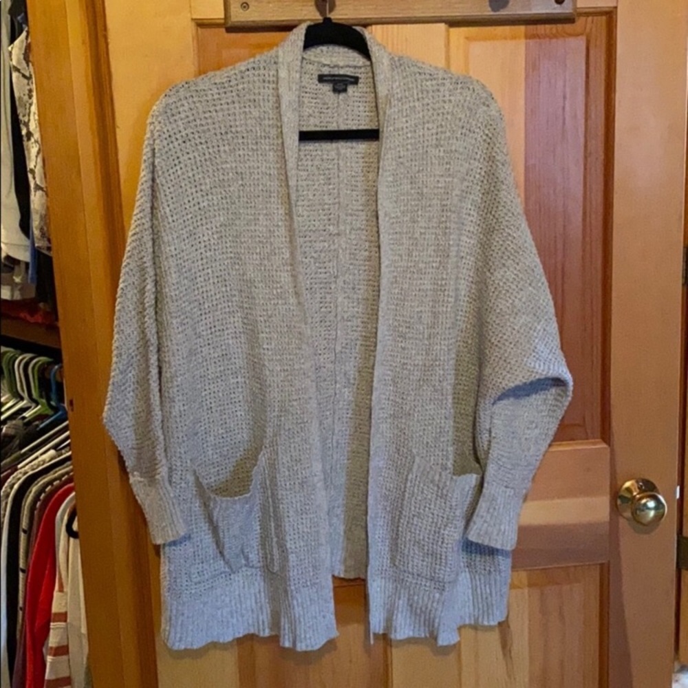 American Eagle cardigan